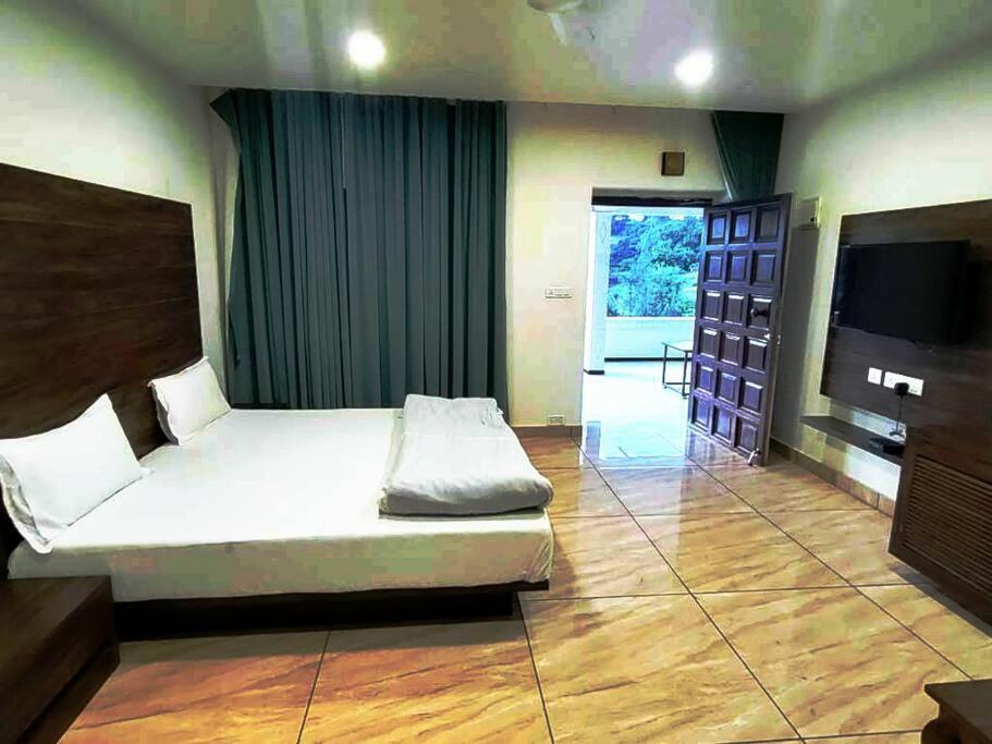 7Bhk Hill Villa Ābu Exteriör bild