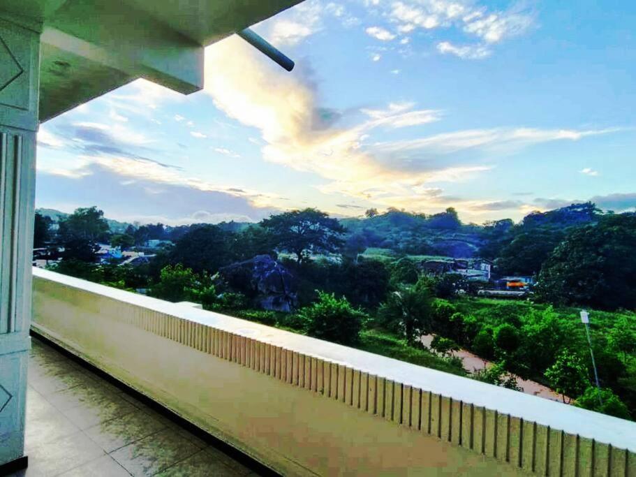 7Bhk Hill Villa Ābu Exteriör bild